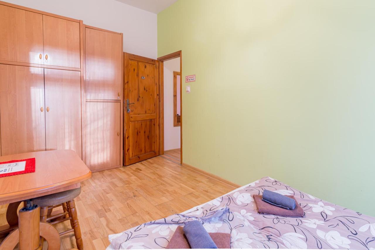 Room Near The Center Gdansk Luaran gambar