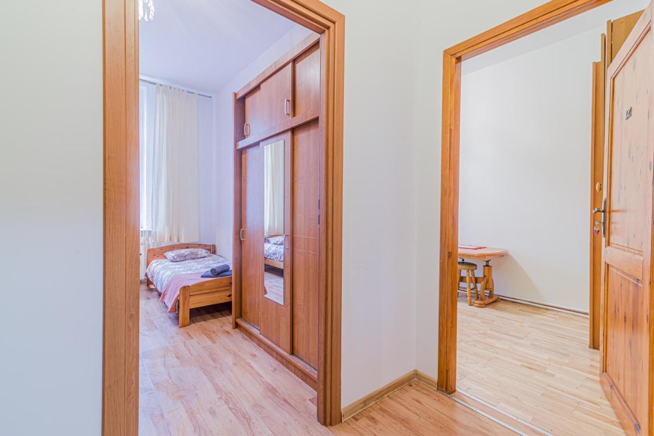 Room Near The Center Gdansk Luaran gambar